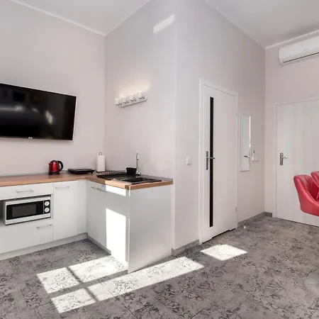 Savoy Mariacka Apartments-2